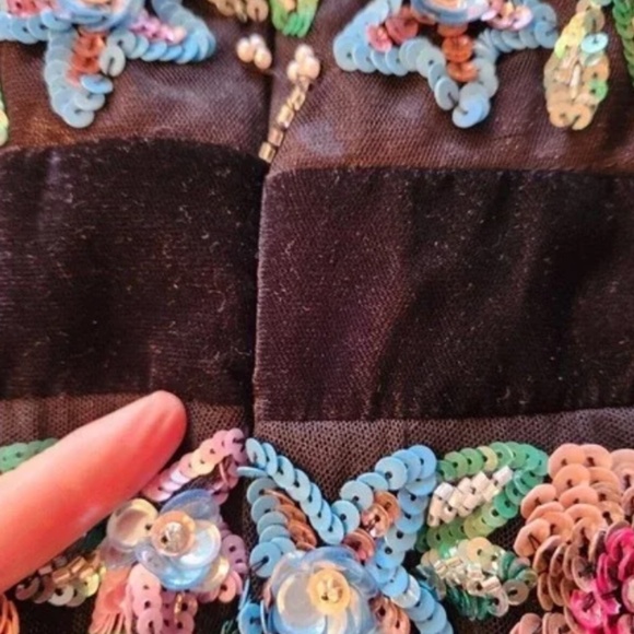 Mac Duggal Beaded Black Floral Mini Dress - Picture 9 of 15